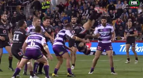 This Insane Rugby Try Is One Of The Most Impressive Athletic Feats You ...