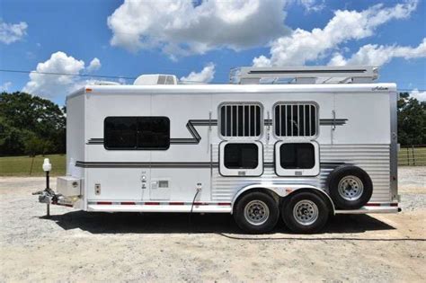 Used 2009 Adam 2 Horse Trailer with Living Quarters :: Dixie Horse & Mule Co