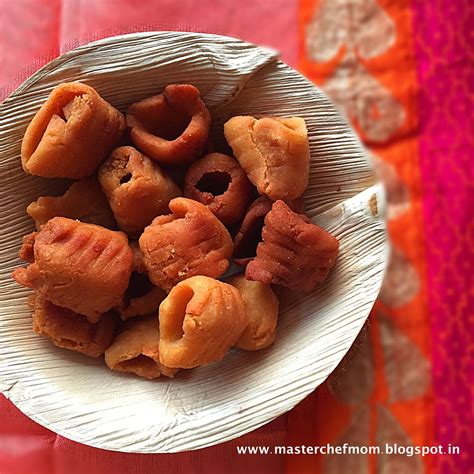 MASTERCHEFMOM: Seepu Seedai | Savoury Snack from Chettinad | Chettinad ...