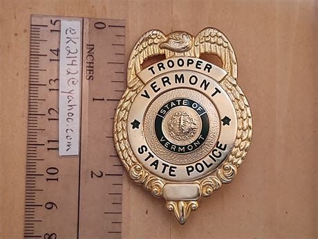 Collectors-Badges Auctions - Trooper Vermont State Police Badge O/O/S w ...