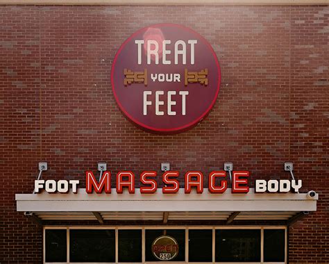 Contact Treat Your Feet Buckhead's Atlanta Massage For Appointments