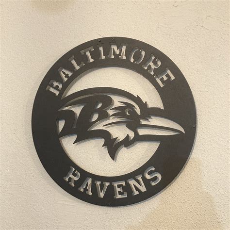 Baltimore Ravens Metal Wall Art, Unique Baltimore Ravens Wall Decor ...