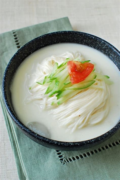 Kongguksu (Chilled Soy Milk Noodle Soup) - Korean Bapsang