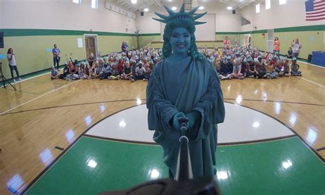 2nd graders of Leeds Elementary School kickoff their Hands on Liberty Program with a visit from ...