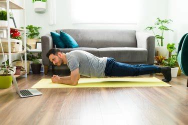 How to Do Plank Hip Dips for a Strong Core | livestrong