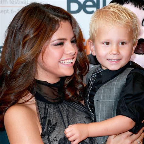 Selena Gomez Brings Justin Bieber's Siblings to Her Premiere