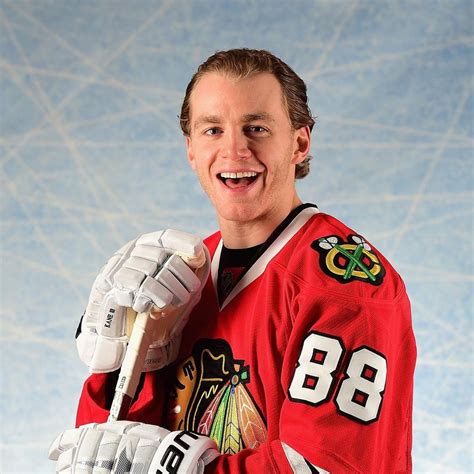 Our 8 Favorite #88 Moments: An Ode to Patrick Kane | UrbanMatter