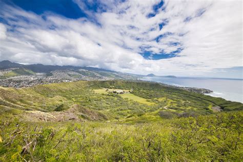 View of Diamond Head Crater 3540094 Stock Photo at Vecteezy