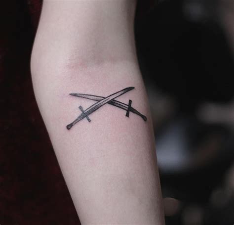 上 double sided sword tattoo 235760-Double edged sword tattoo meaning - Pixtabestpictw01v