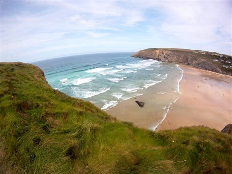 Zafiri - Surf Mawgan Porth, Cornwall, England