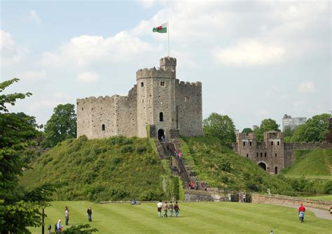 The 10 Best Cardiff Castle (Castell Caerdydd) Tours & Tickets 2020 | Viator