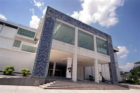 The 10 Best Islamic Arts Museum Malaysia Tours & Tickets 2021 - Kuala ...