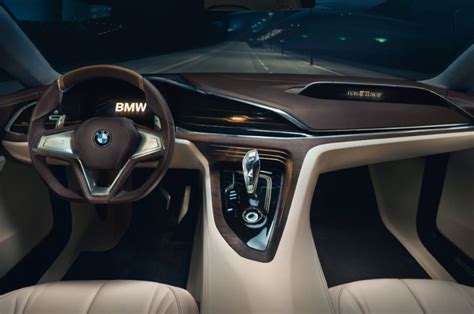 BMW i6 e Série 9 previstos para 2020