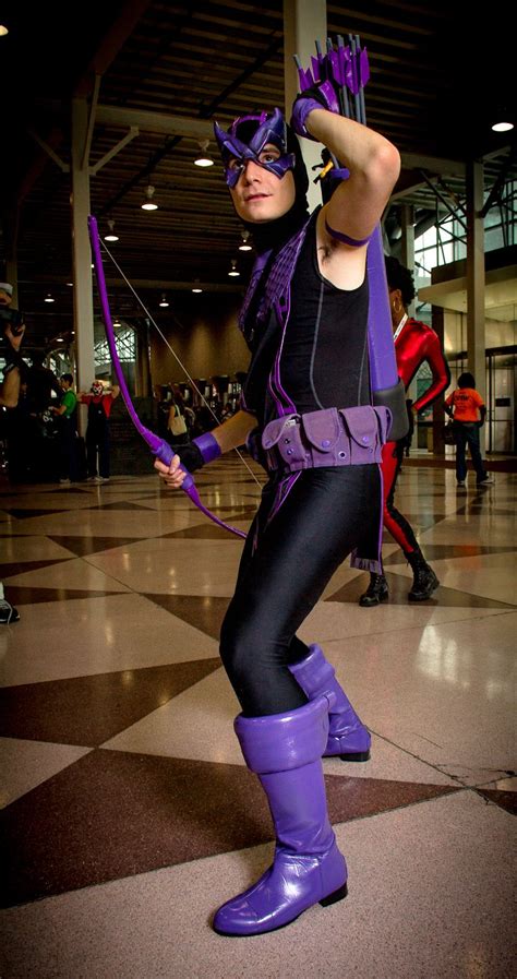 hawkeye cosplay - Google Search | Best cosplay, Best cosplay ever ...