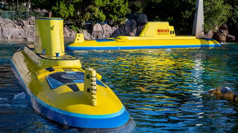 From Screen to Park: Finding Nemo Submarine Voyage at Disneyland Park | Disney Parks Blog