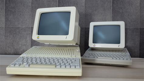 Apple IIc plus – Never trust a computer you can't lift!