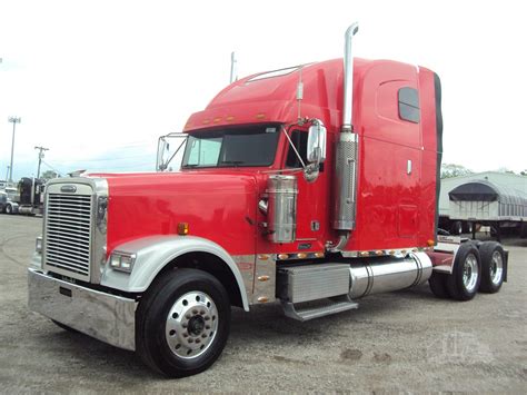 2007 FREIGHTLINER FLD132 CLASSIC XL For Sale In Indianapolis, Indiana ...