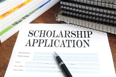 How to Apply for Scholarships | CollegeXpress