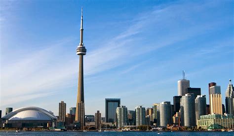 TURISMO IN CANADA: EDGEWALK