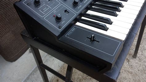 MATRIXSYNTH: YAMAHA CS5 monophonic synthesizer