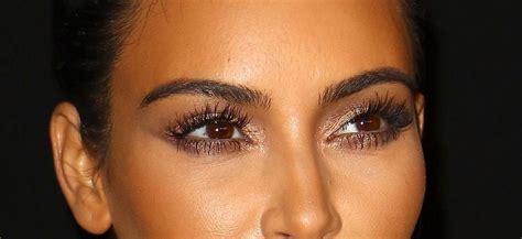 Kim Kardashian Wears an Eye Makeup Look Perfect for When You're Sick of ...