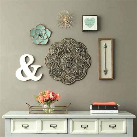 Stratton Home Decor Rustic Bronze Medallion Wall Decor, Brown in 2020 | Medallion wall decor ...