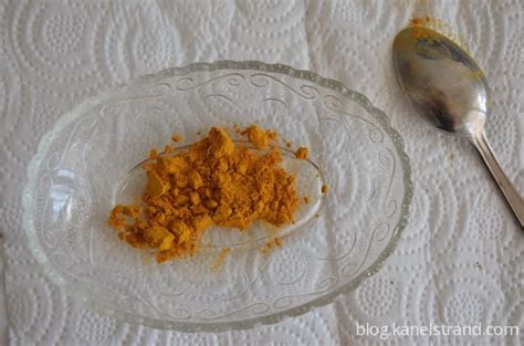 Kanelstrand: Can Turmeric Really Whiten Teeth?