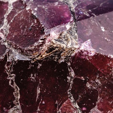 Garnet - Healing Properties, Meaning, and Uses – Rock Paradise