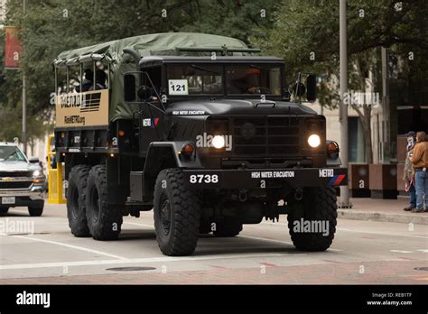 6x6 truck hi-res stock photography and images - Alamy