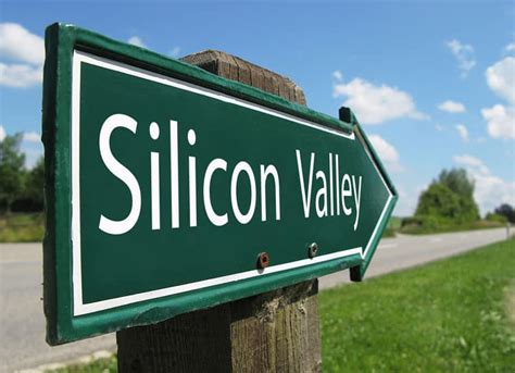 Apparentley there's a dress code in Silicon Valley - KnowTechie