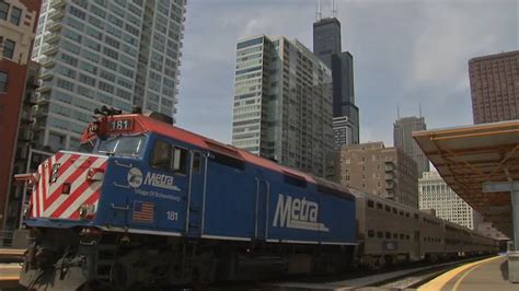 Metra adds early train service for the day before Thanksgiving - ABC7 ...