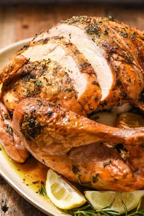 Oven Roasted Turkey (Easy Recipe with VIDEO) | NeighborFood