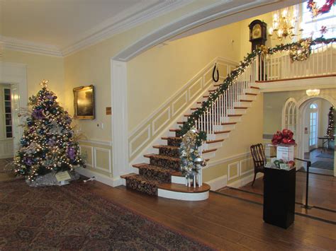 Foyer of Glenview Mansion | Glenview mansion, Center park, Formal gardens