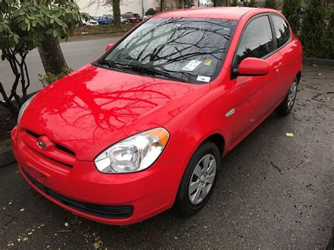 2010 HYUNDAI ACCENT, 2 DOOR HATCHBACK, RED, VIN # KMHCN3BC7AU183717