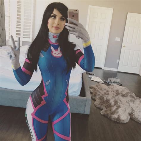 SSSniperWolf Sexy Cosplay Pictures - Lewd Influencers