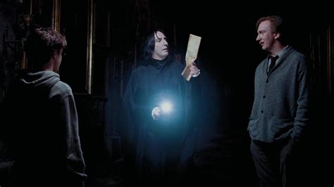 Potterheads check if spell ‘Lumos’ turns on their phone’s flashlight