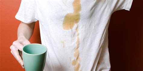 9 Expert Tips for Removing Food Stains From Your Clothes | SELF