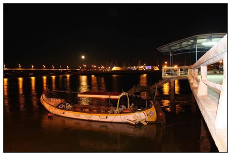 Portimao By Night II by jotamyg on DeviantArt