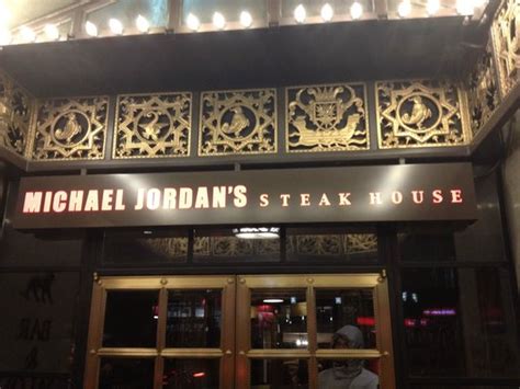 Michael Jordan's Steakhouse, Chicago - Magnificent Mile - Menu, Prices & Restaurant Reviews ...