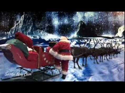 Santa Sleigh Takes Off at the North Pole - YouTube