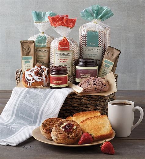 Deluxe Bakery Gift Basket | Wolferman's