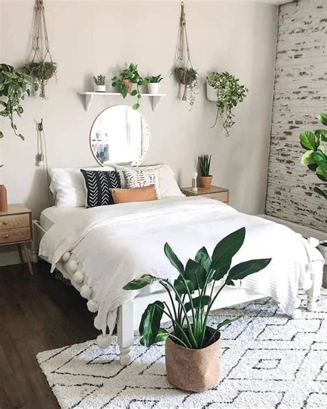 How To Make a Warm Home With Green Plants and Flowers? | 1000 | Room ...