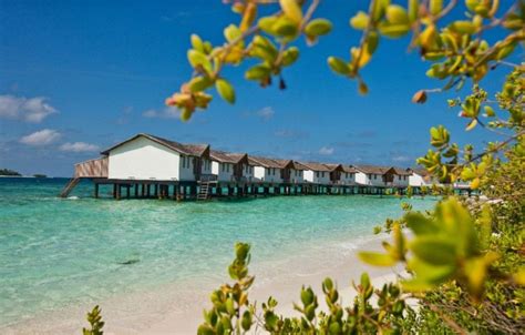 Reethi Beach Resort | MaldivesPackages.My