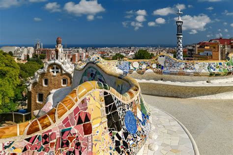 Smarthistory – Antoni Gaudí, Park Güell