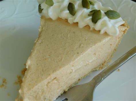 Pumpkin Spice Cheesecake - Drizzle Me Skinny!