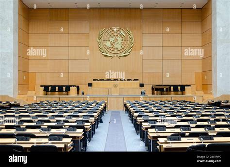 Assembly hall un headquarters hi-res stock photography and images - Alamy