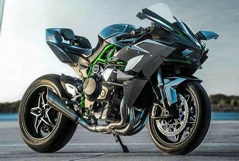 Godfather of superbikes The kawasaki h2r 0-60 in under 3seconds, top ...