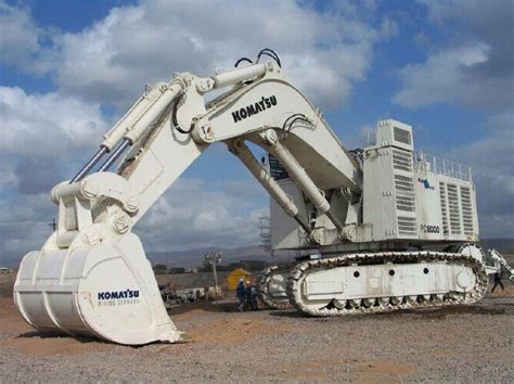 KOMATSU PC8000 | Heavy equipment, Komatsu, Mining equipment