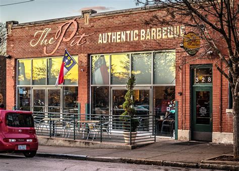 7 Best Barbecue Joints in the Raleigh Triangle | North carolina travel, Chapel hill north ...