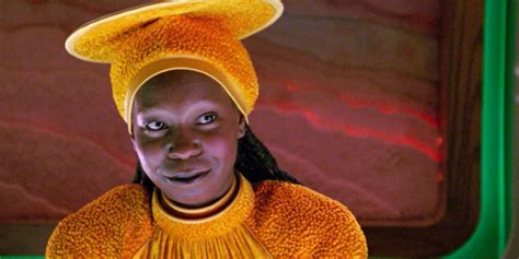 Star Trek: Guinan y los El-Aurian, explicado - Escuela Internacional ...